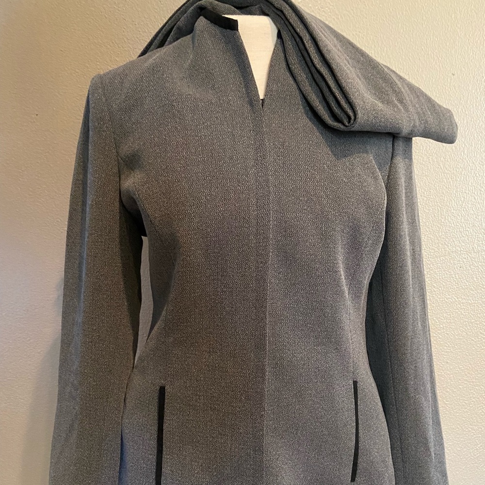 EUC Kasper 2pc suit